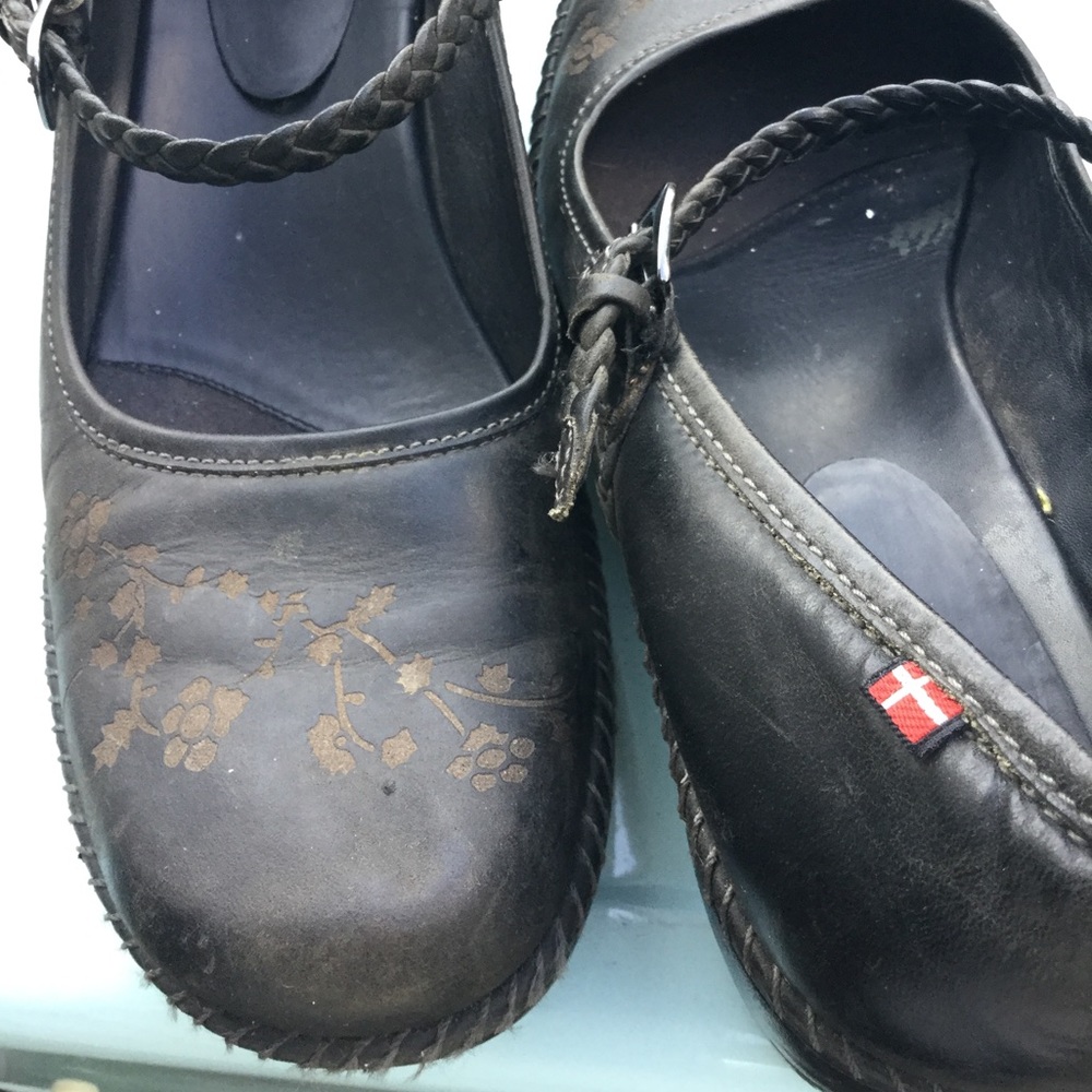 ECCO Mary Janes Womens size 40